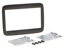 Radioblende JEEP Renegade ab 2014 2DIN mit OEM Basic Radio black  Installer Kit